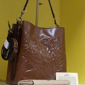 Patricia Nash Bucket Crossbody Bag